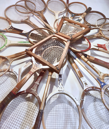 2020 FAA2317 WREATH OF RACQUETS