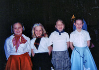 Girl Scouts 2001